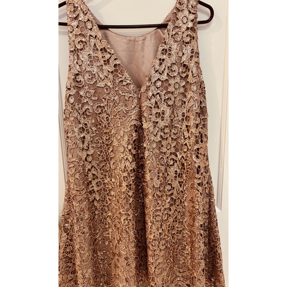 Belle Badgley Mischka Thea Blush Gold Sequin Trapeze Dress Size 8 - Picture 2 of 5